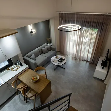 Iris * Nikiti (Sithonia)