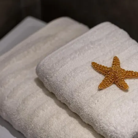 Iris * Nikiti (Sithonia)